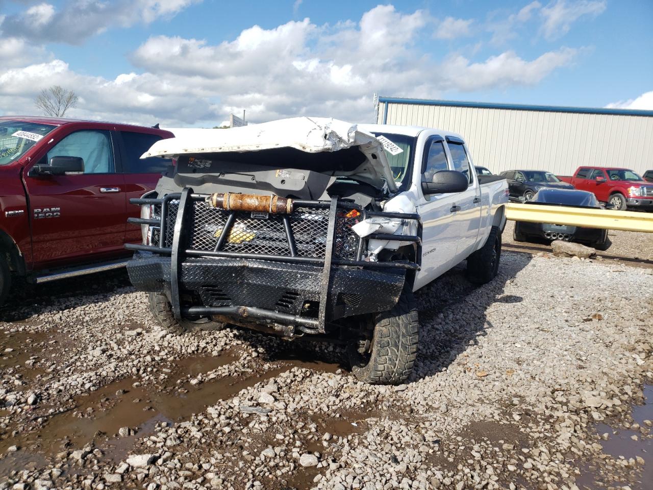 Photo 2 from auction – 2014 CHEVROLET 2500 with VIN 1GC1KVC8XEF185269