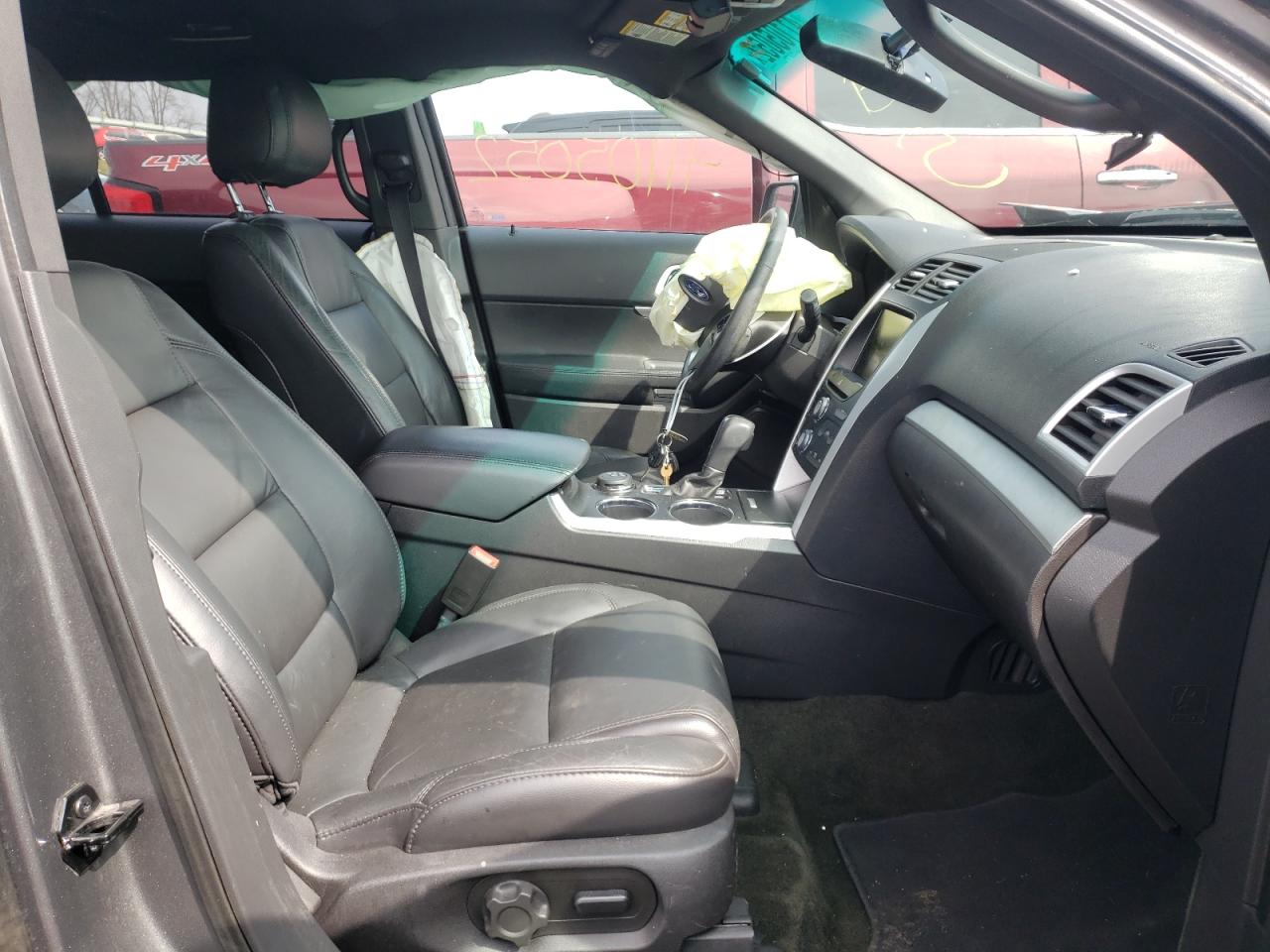 Photo 5 from auction – 2014 FORD EXPLORER X with VIN 1FM5K8D83EGA57625