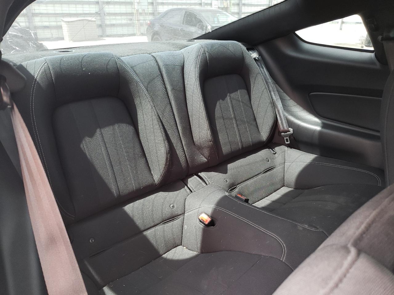 Photo 6 from auction – 2018 FORD MUSTANG with VIN 1FA6P8TH6J5144443