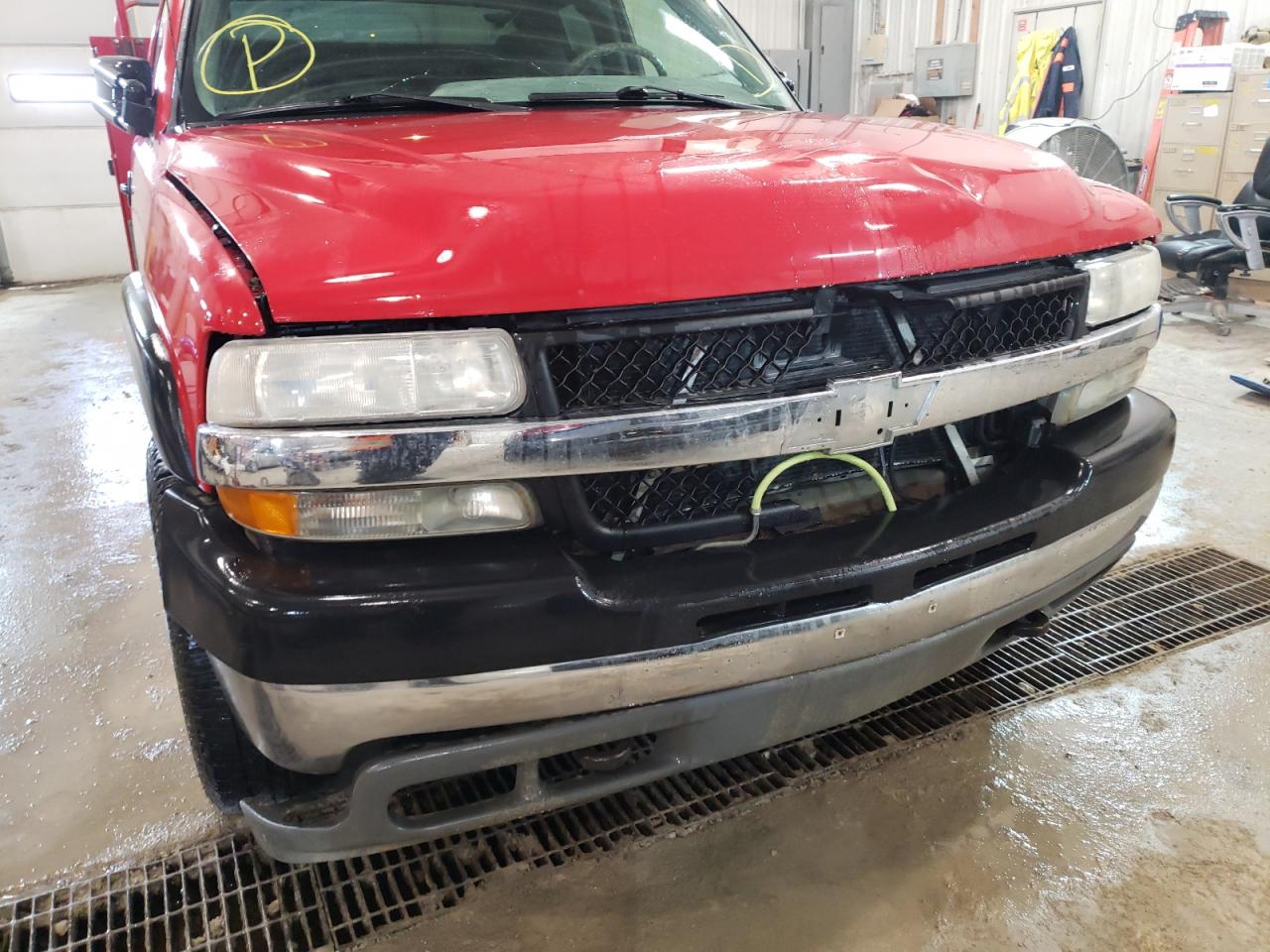Photo 9 from auction – 2001 CHEVROLET SILVERADO with VIN 1GCHK29U71E127332