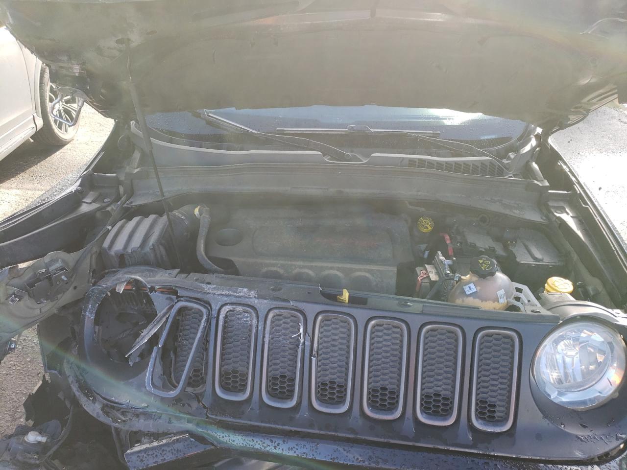 Photo 7 from auction – 2016 JEEP RENEGADE T with VIN ZACCJBCT2GPE13991