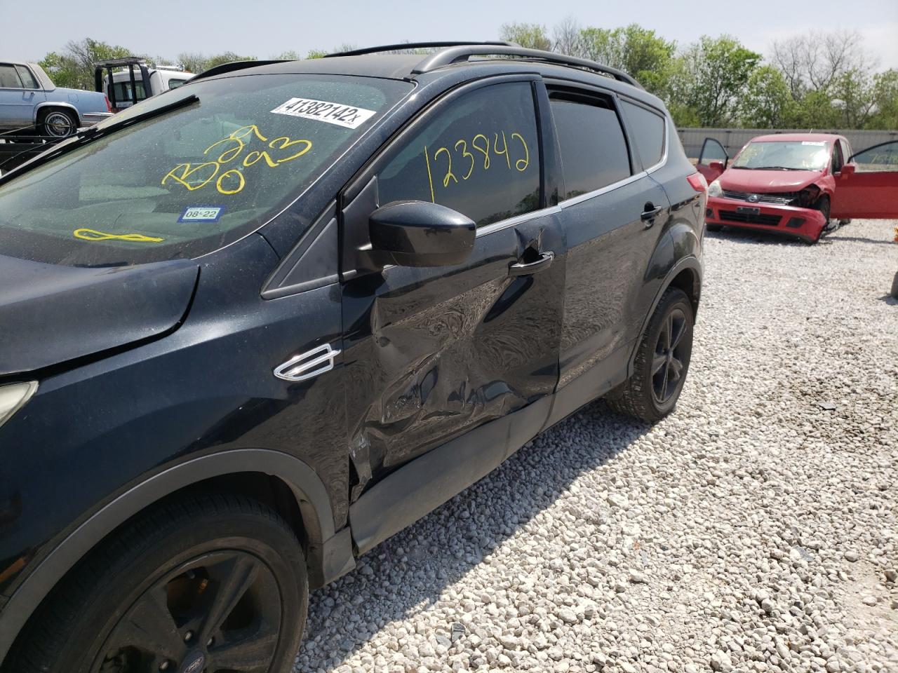 Photo 9 from auction – 2014 FORD ESCAPE SE with VIN 1FMCU0GX7EUB29093