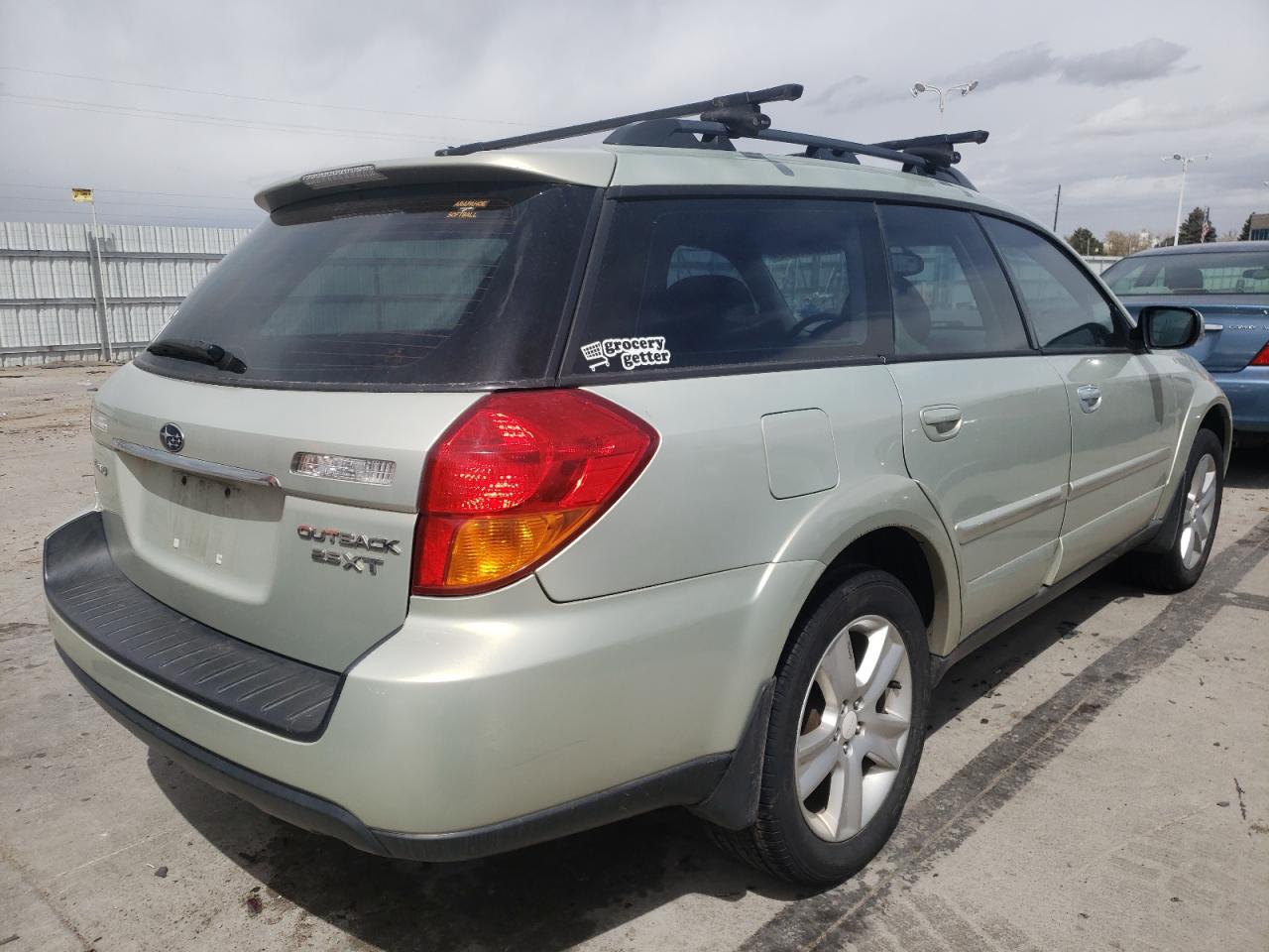 Photo 4 from auction – 2005 SUBARU LEGACY OUT with VIN 4S4BP67C856390613