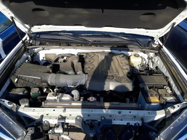 Photo 7 from auction – 2018 TOYOTA 4RUNNER SR with VIN JTEBU5JR7J5558483