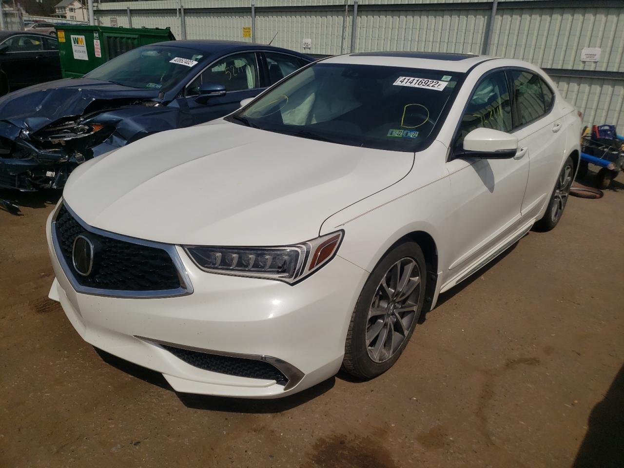 Photo 2 from auction – 2018 ACURA TLX TECH with VIN 19UUB2F5XJA012325
