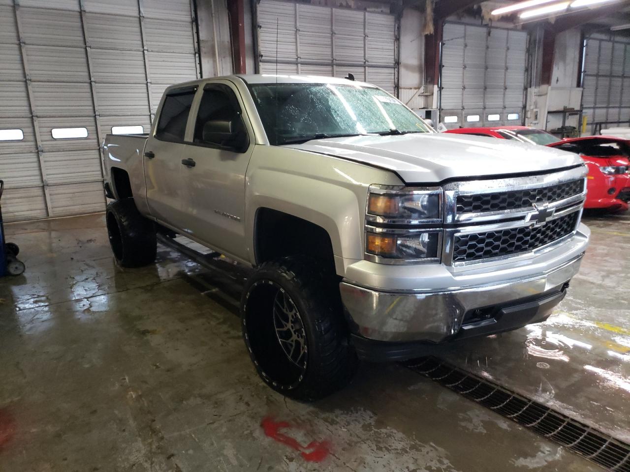 CHEVROLET SILVERADO 2014 with VIN 3GCUKREC9EG147293 - Photo from auction