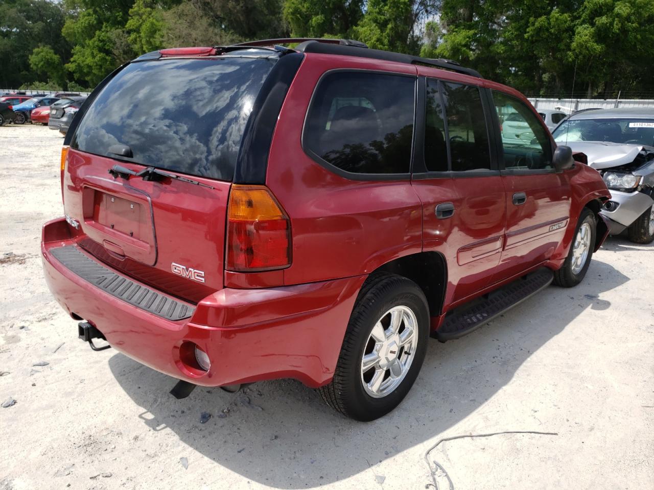 Photo 4 from auction – 2004 GMC ENVOY with VIN 1GKDS13S942393896