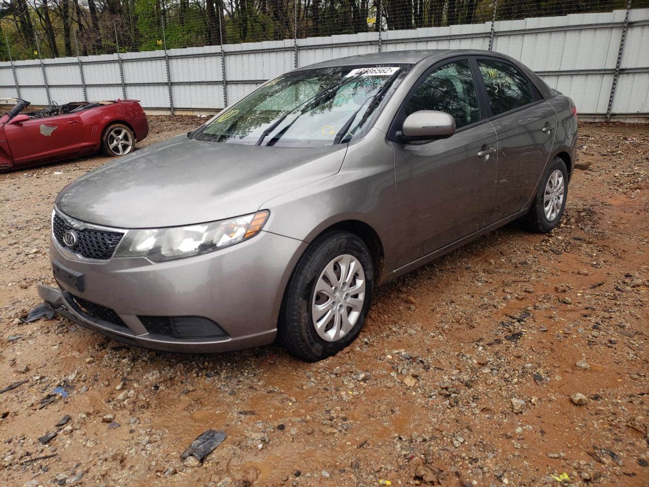 Photo 2 from auction – 2013 KIA FORTE EX with VIN KNAFU4A22D5669639