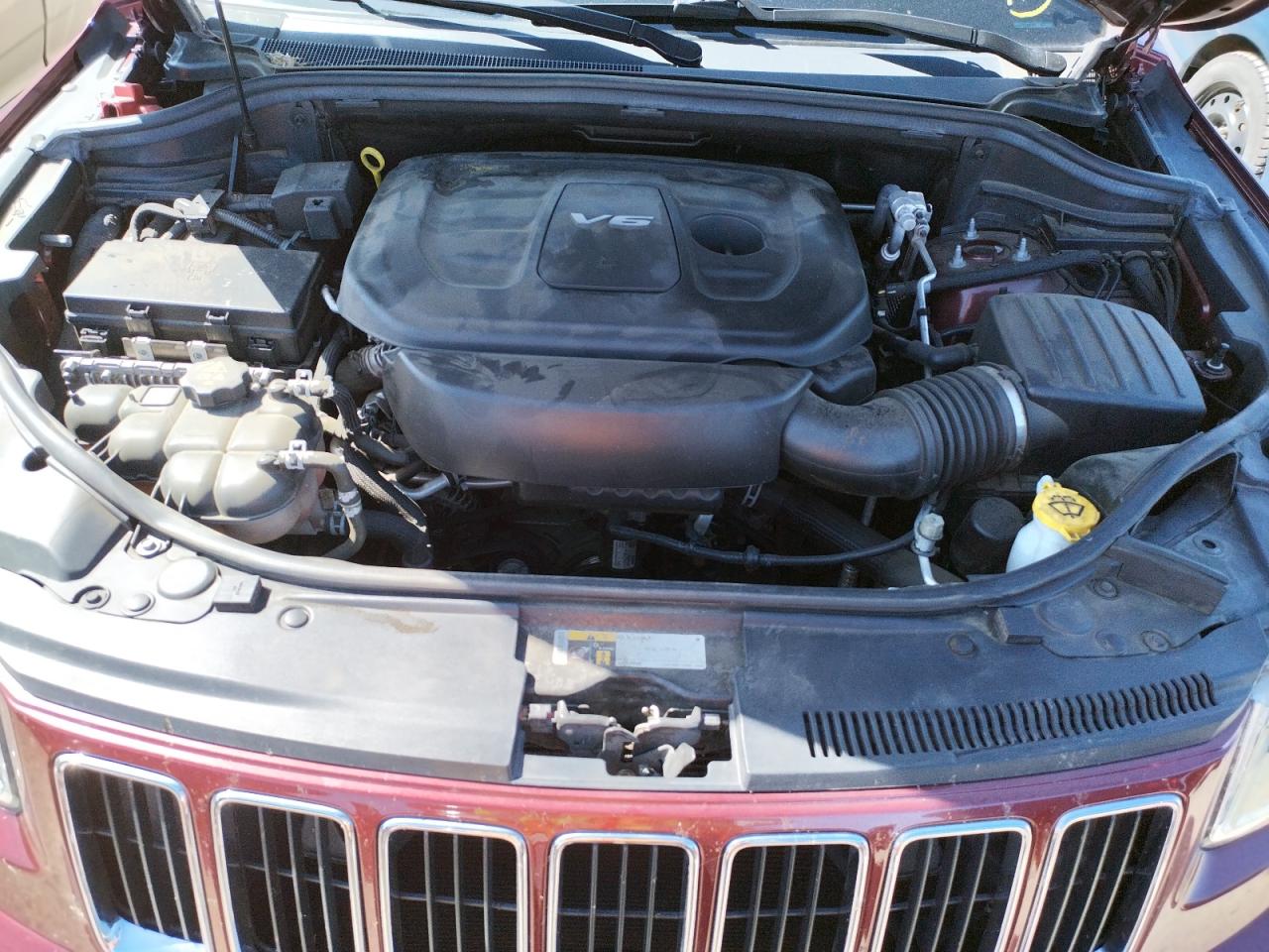 Photo 7 from auction – 2016 JEEP GRAND CHER with VIN 1C4RJFBG0GC327685