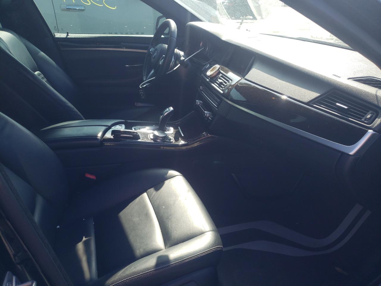 Photo 5 from auction – 2016 BMW 535 I with VIN WBA5B1C53GG554189