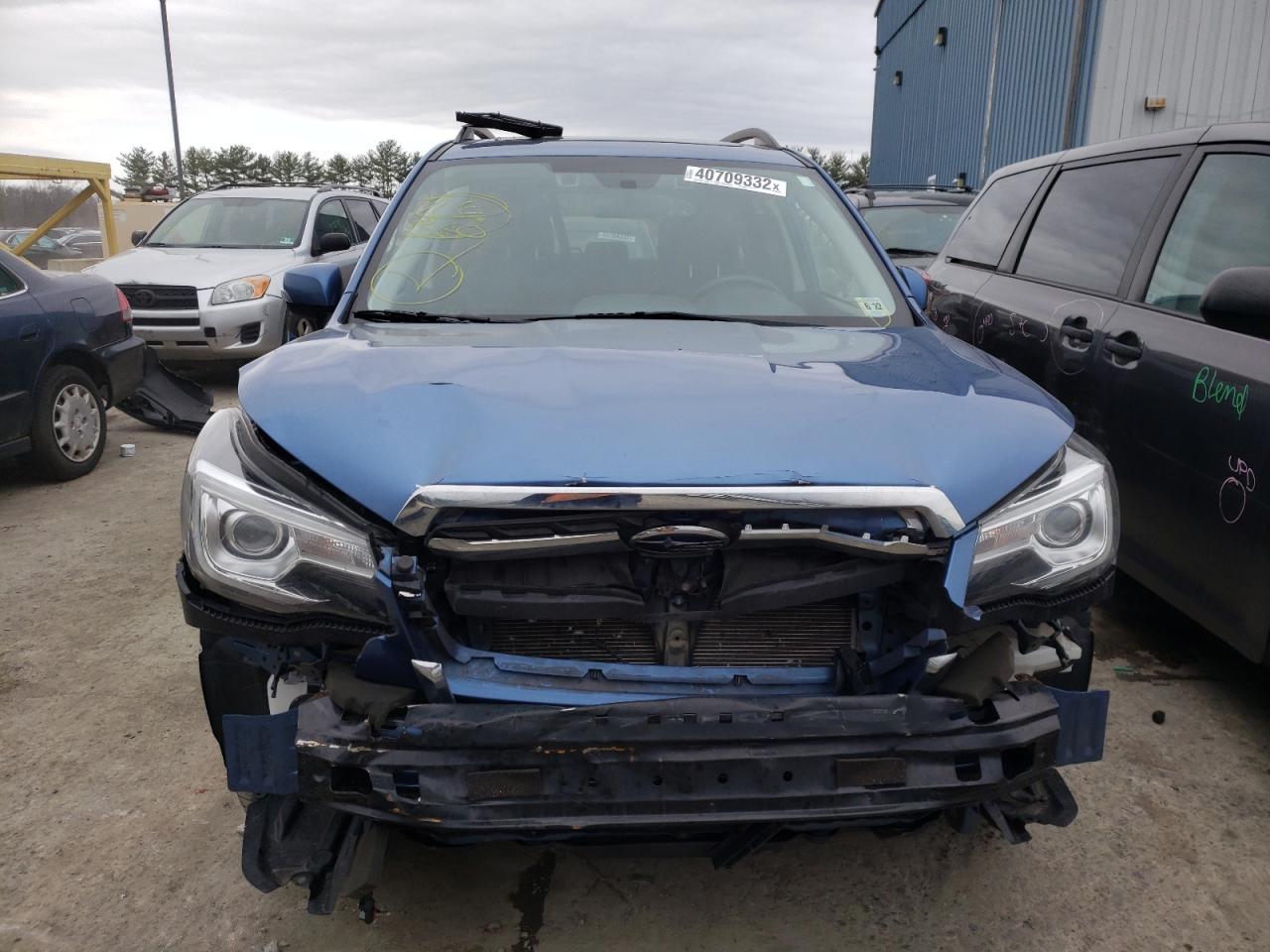 Photo 9 from auction – 2017 SUBARU FORESTER 2 with VIN JF2SJAWC5HH588926