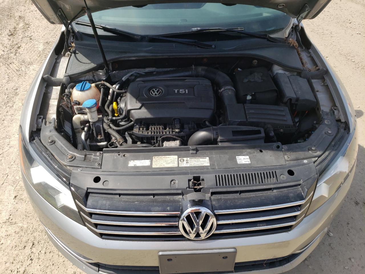 Photo 7 from auction – 2014 VOLKSWAGEN PASSAT S with VIN 1VWAT7A39EC095240