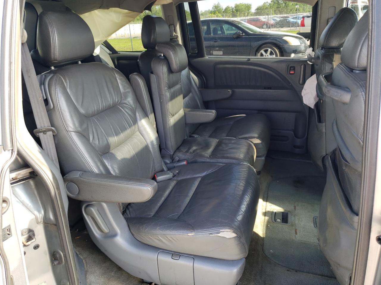 Photo 6 from auction – 2006 HONDA ODYSSEY EX with VIN 5FNRL38736B079630