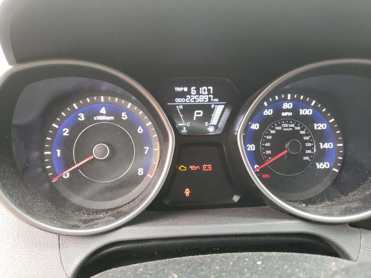 Photo 8 from auction – 2012 HYUNDAI ELANTRA GL with VIN 5NPDH4AE3CH101780
