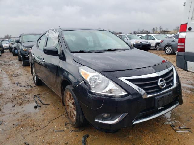 NISSAN VERSA S 2018 with VIN 3N1CN7AP0JL858143 - Photo from auction