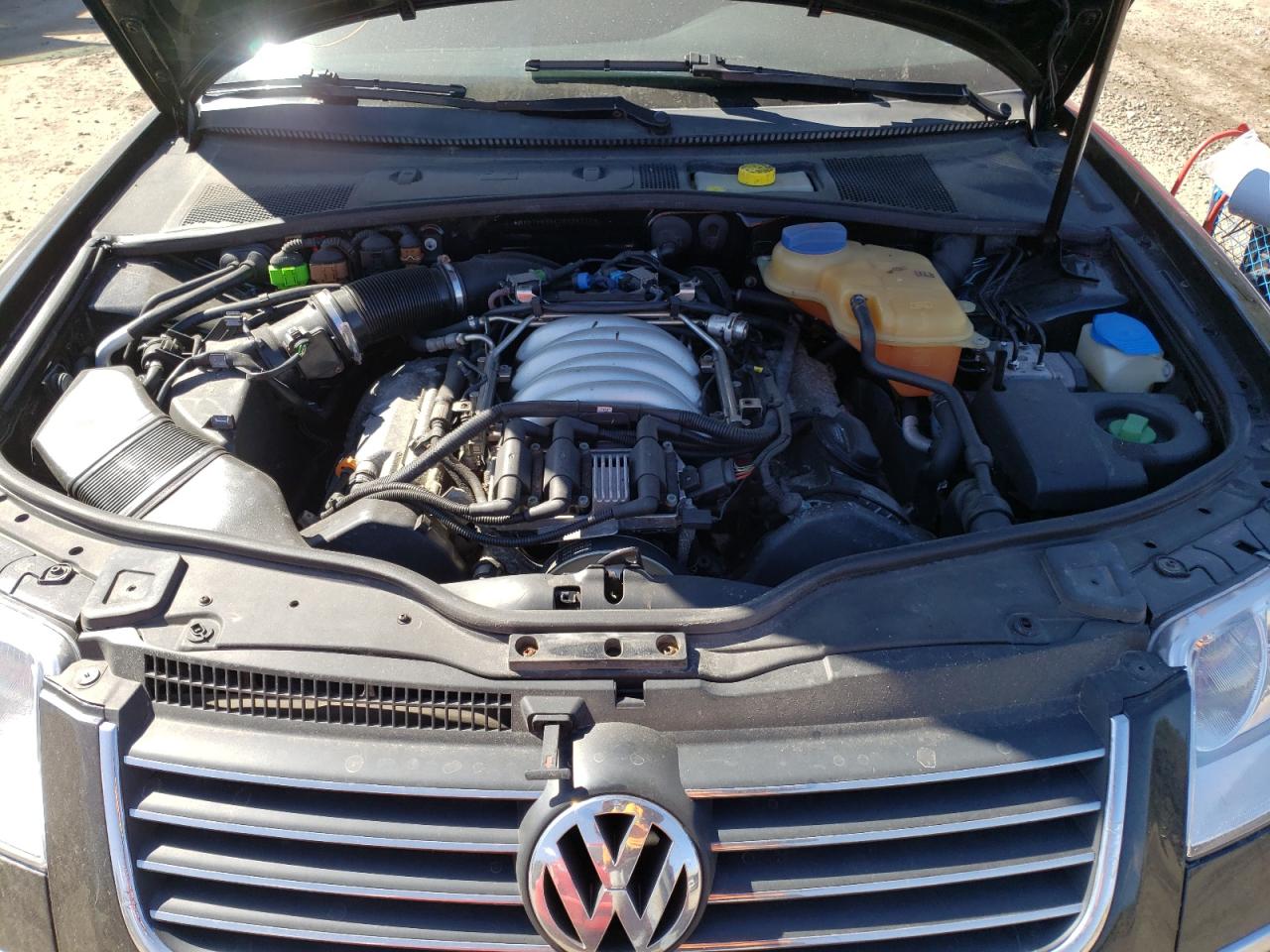 Photo 7 from auction – 2002 VOLKSWAGEN PASSAT GLX with VIN WVWTH63BX2P308955