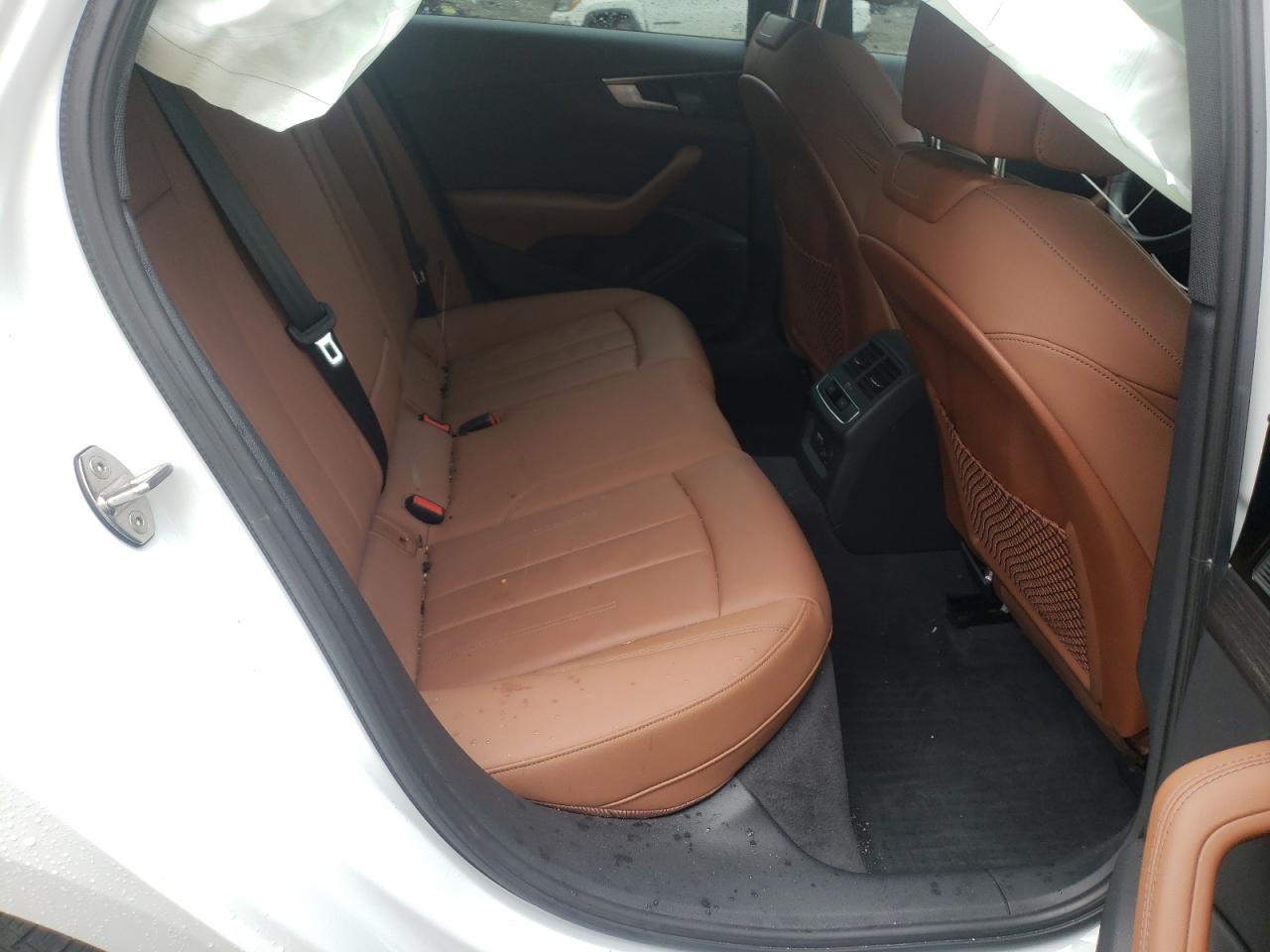 Photo 6 from auction – 2021 AUDI A4 PREMIUM with VIN WAUEABF48MA019031