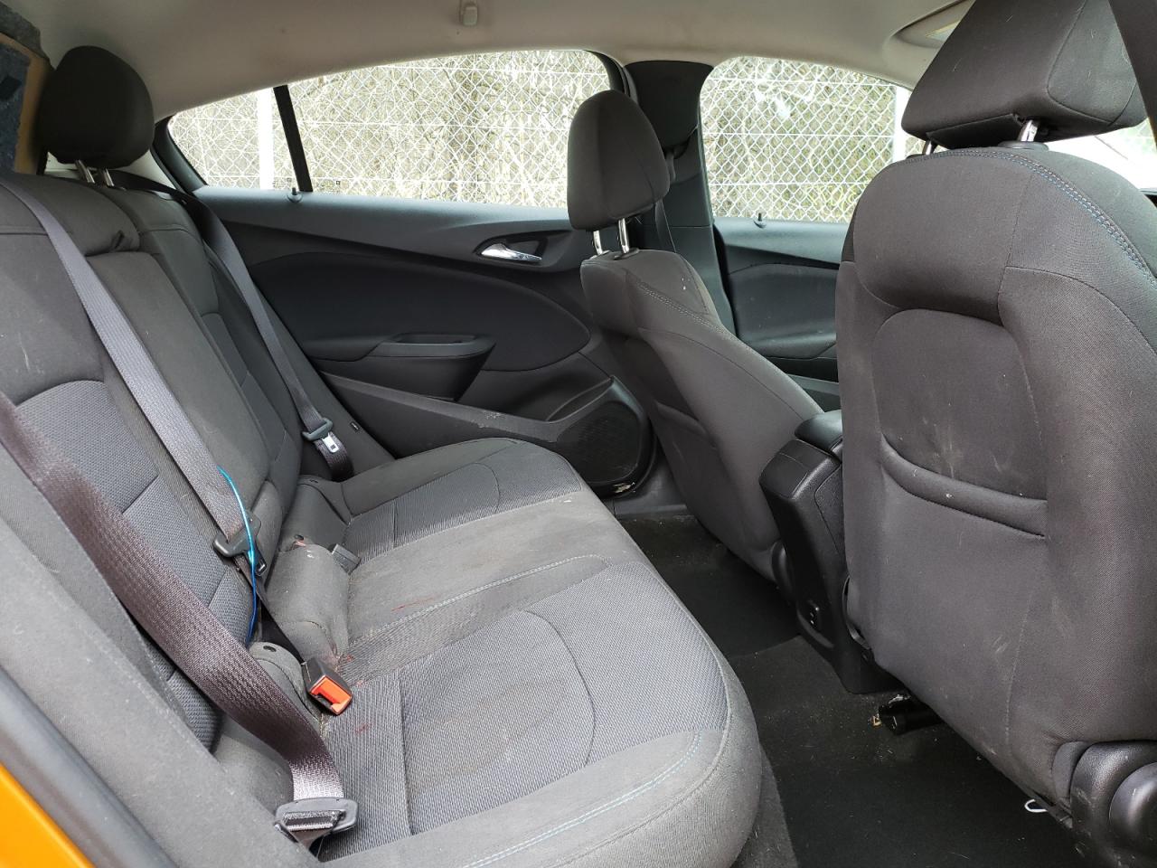 Photo 6 from auction – 2017 CHEVROLET CRUZE with VIN 3G1BE6SM4HS593355