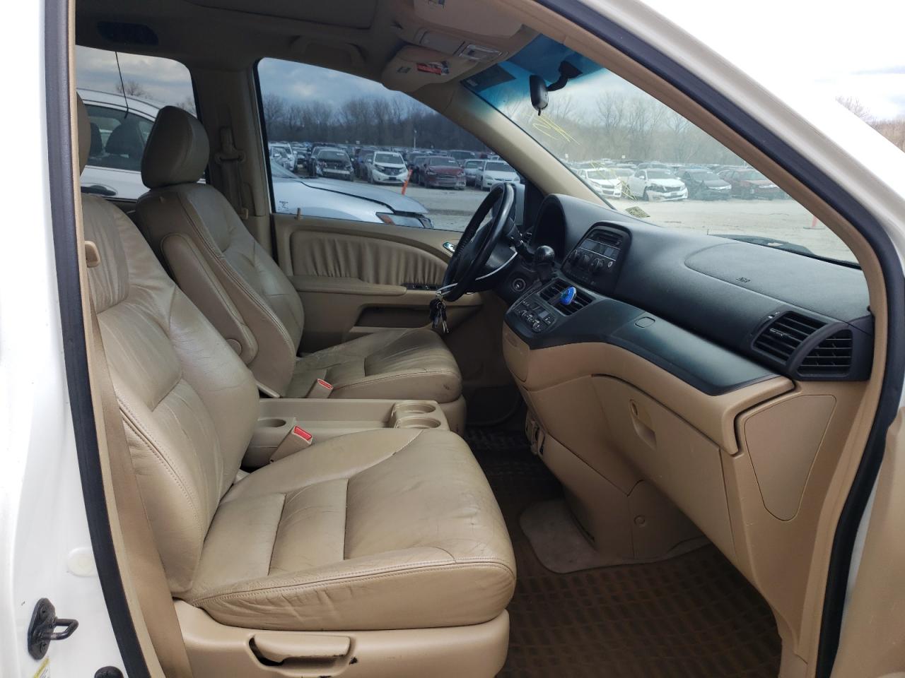 Photo 5 from auction – 2006 HONDA ODYSSEY EX with VIN 5FNRL38666B415987