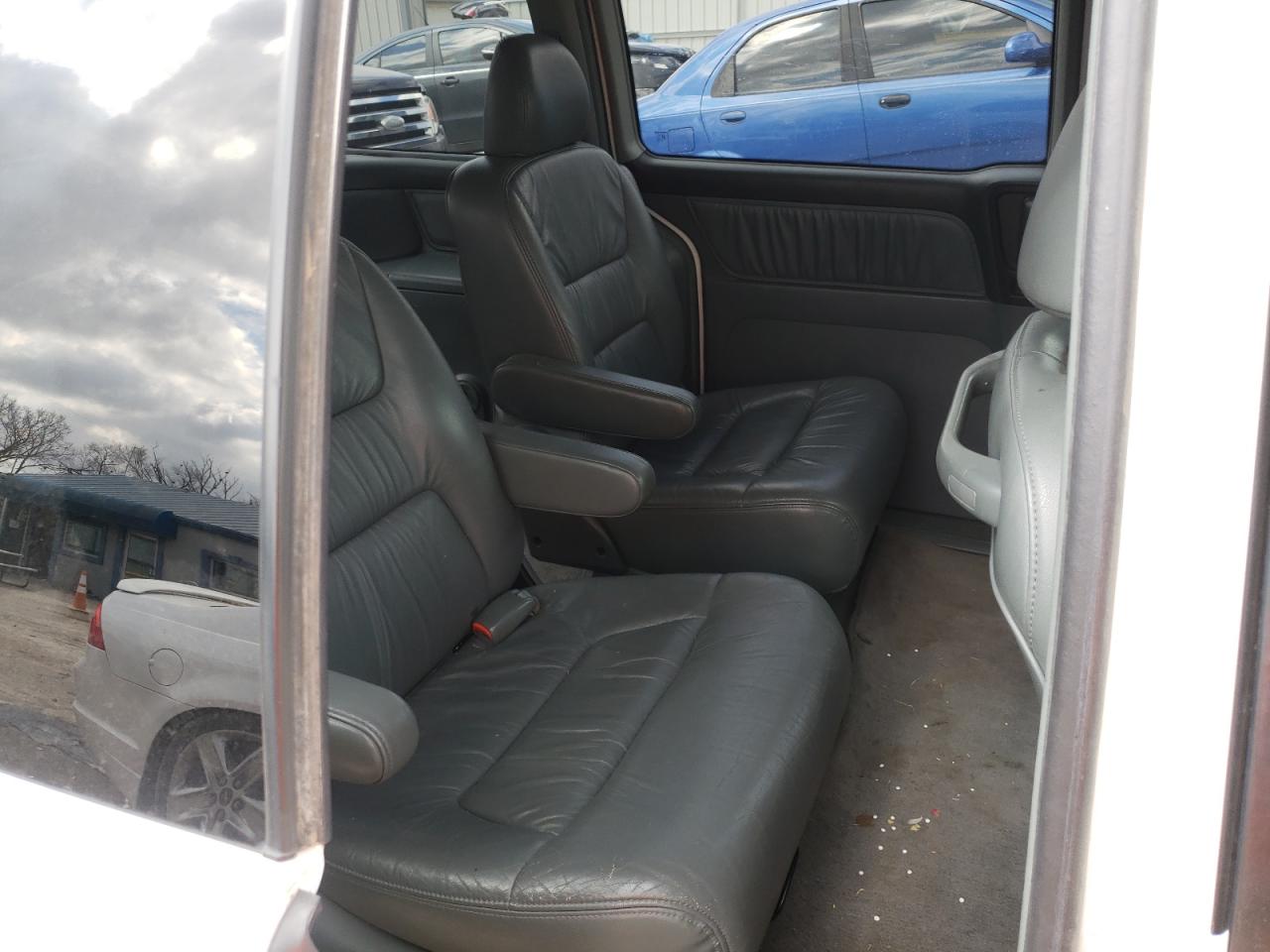 Photo 6 from auction – 2004 HONDA ODYSSEY EX with VIN 5FNRL18064B064205