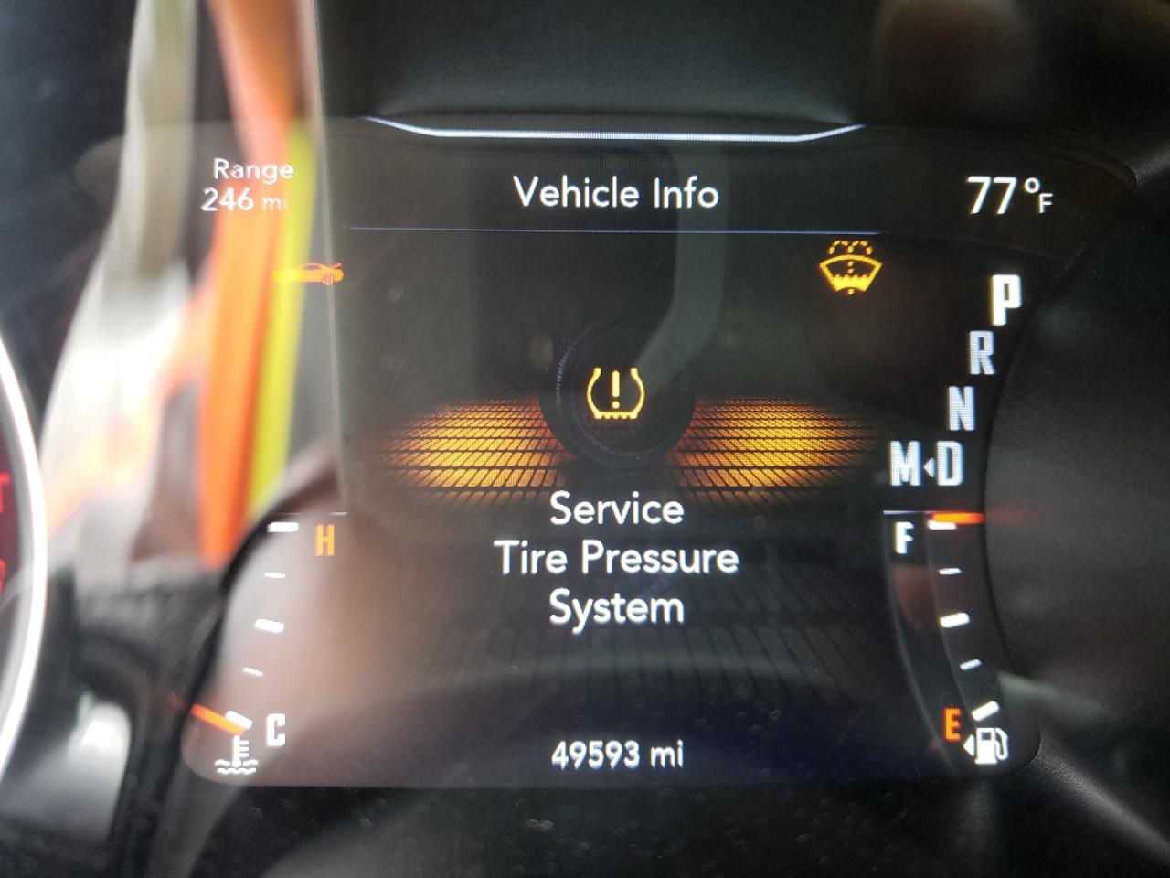 Photo 8 from auction – 2018 DODGE CHALLENGER with VIN 2C3CDZBTXJH144704