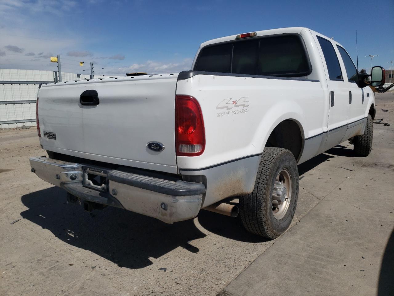 Photo 4 from auction – 2003 FORD F250 SUPER with VIN 1FTNW21S43EC71683