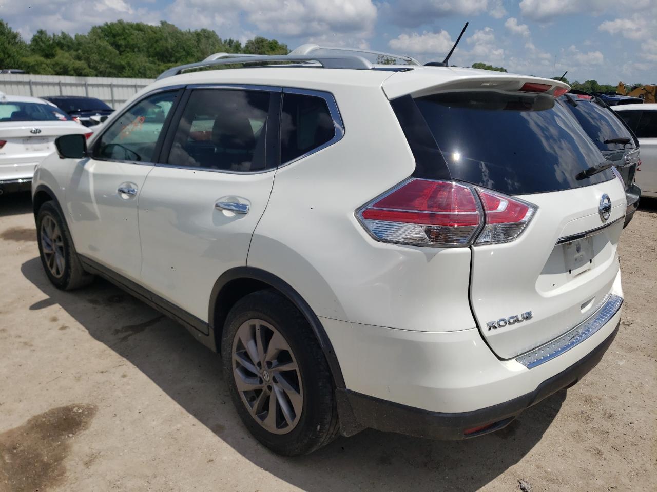 Photo 3 from auction – 2016 NISSAN ROGUE S with VIN 5N1AT2MT0GC735903