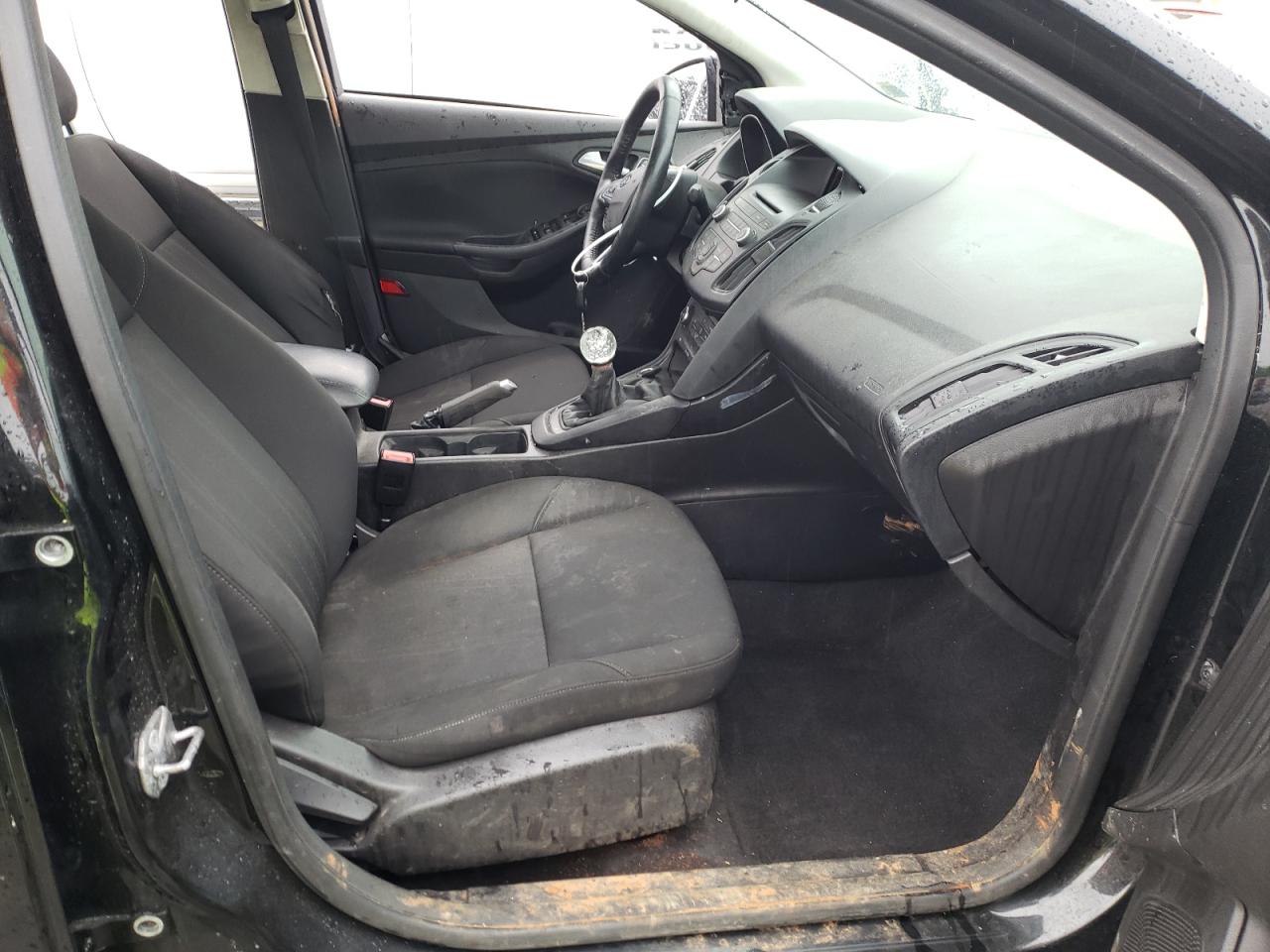 Photo 5 from auction – 2015 FORD FOCUS SE with VIN 1FADP3F26FL373418