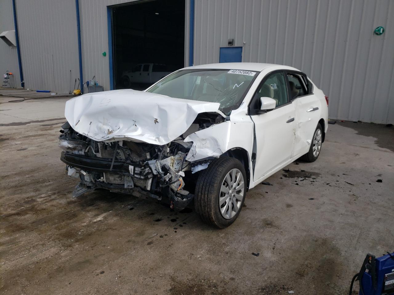 Photo 2 from auction – 2017 NISSAN UK with VIN 3N1AB7AP7HY261326