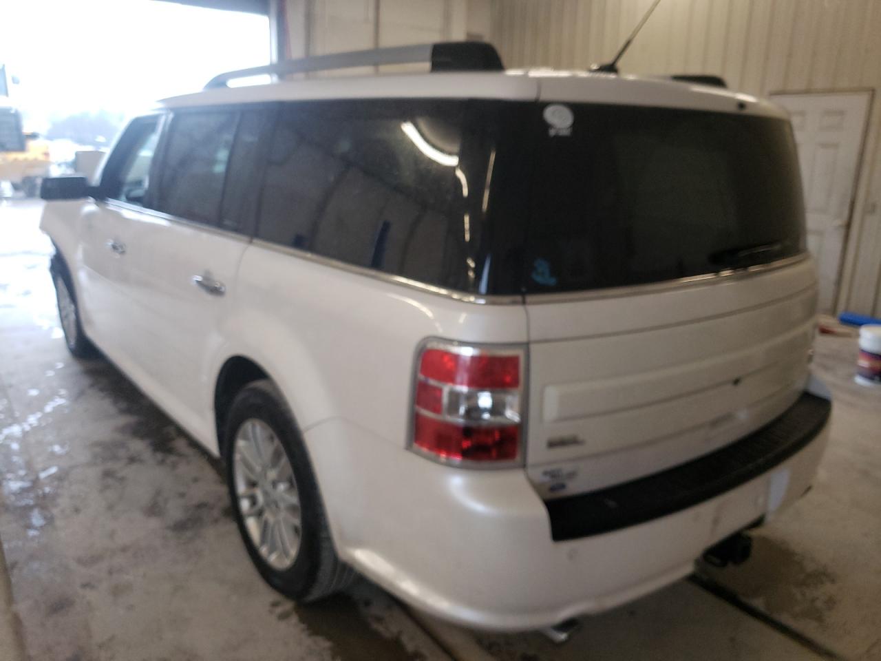 Photo 3 from auction – 2017 FORD FLEX SEL with VIN 2FMGK5C84HBA12617