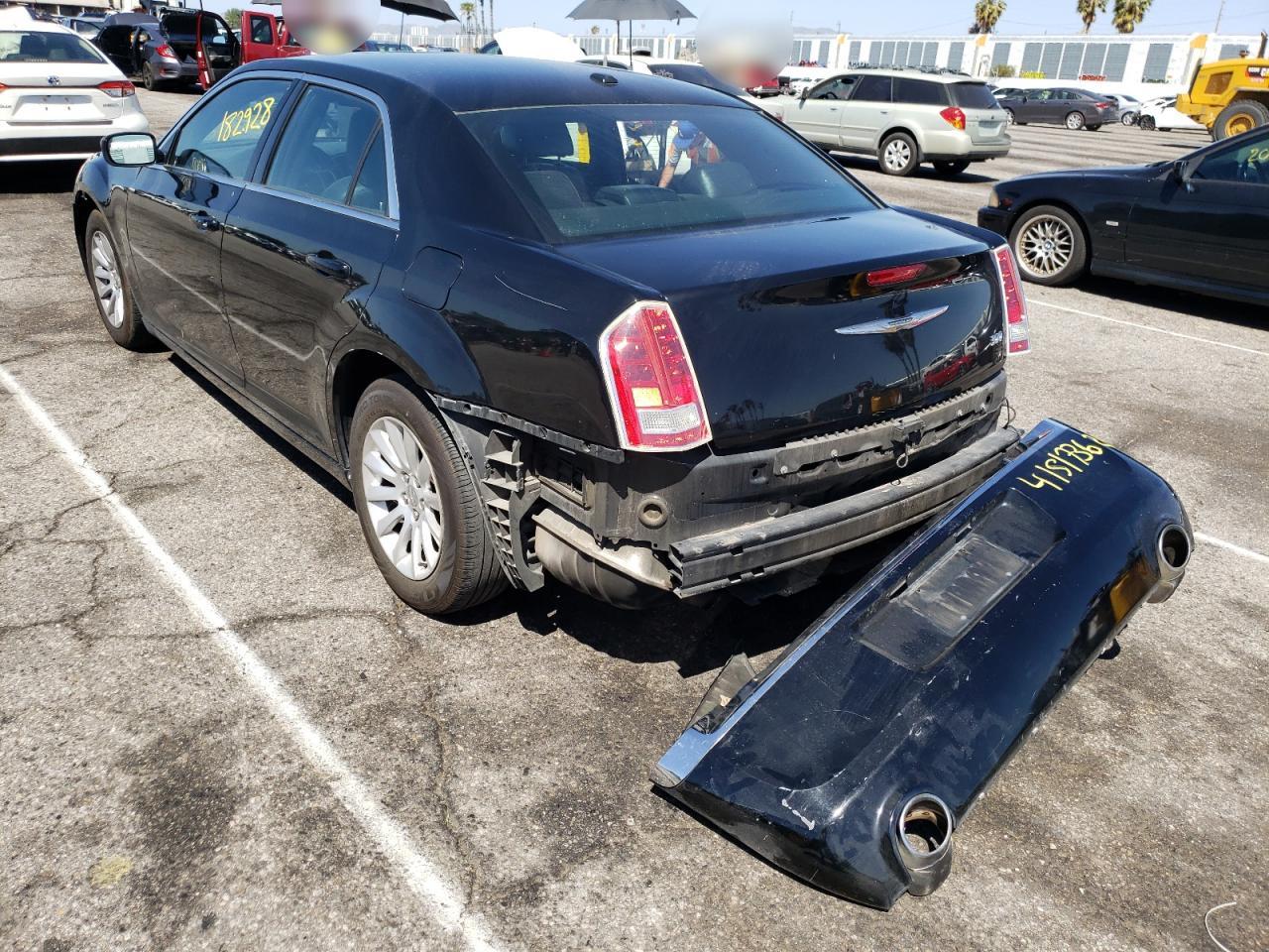 Photo 3 from auction – 2013 CHRYSLER 300 with VIN 2C3CCAAG3DH573549