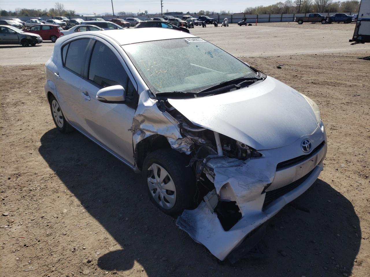 Photo 1 from auction – 2013 TOYOTA PRIUS C with VIN JTDKDTB32D1037721