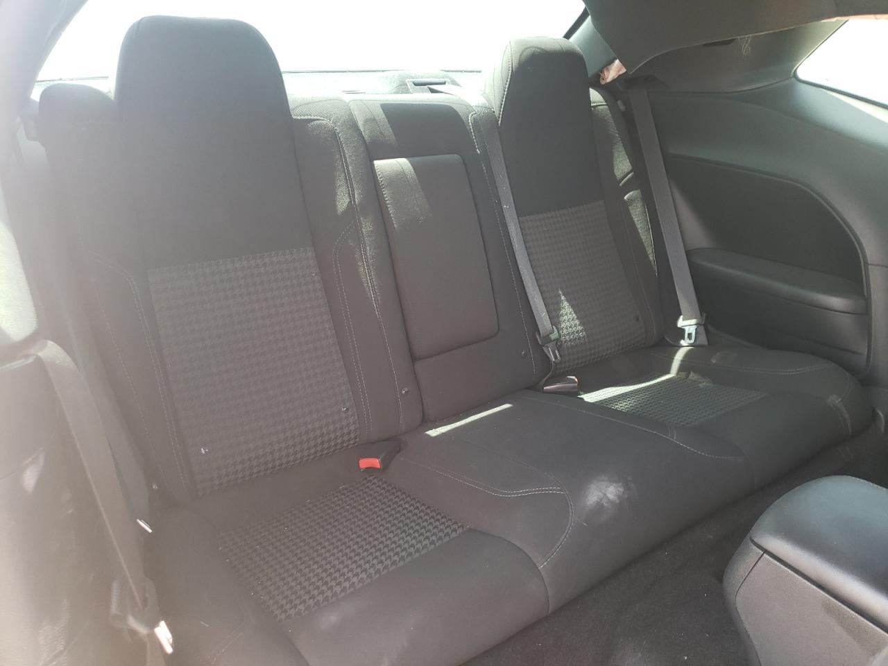 Photo 6 from auction – 2017 DODGE CHALLENGER with VIN 2C3CDZAG8HH651535