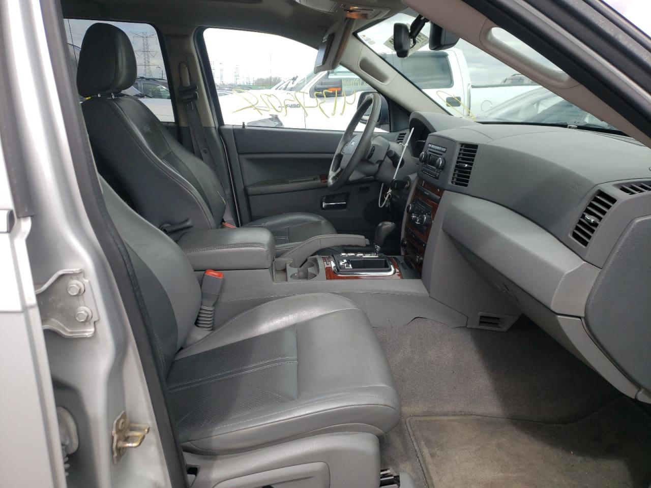 Photo 5 from auction – 2007 JEEP GRAND CHER with VIN 1J8HR58287C646769