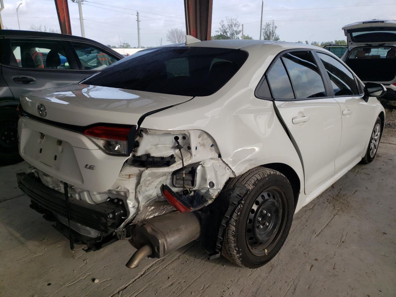 Photo 4 from auction – 2020 TOYOTA COROLLA LE with VIN 5YFEPRAE1LP049234