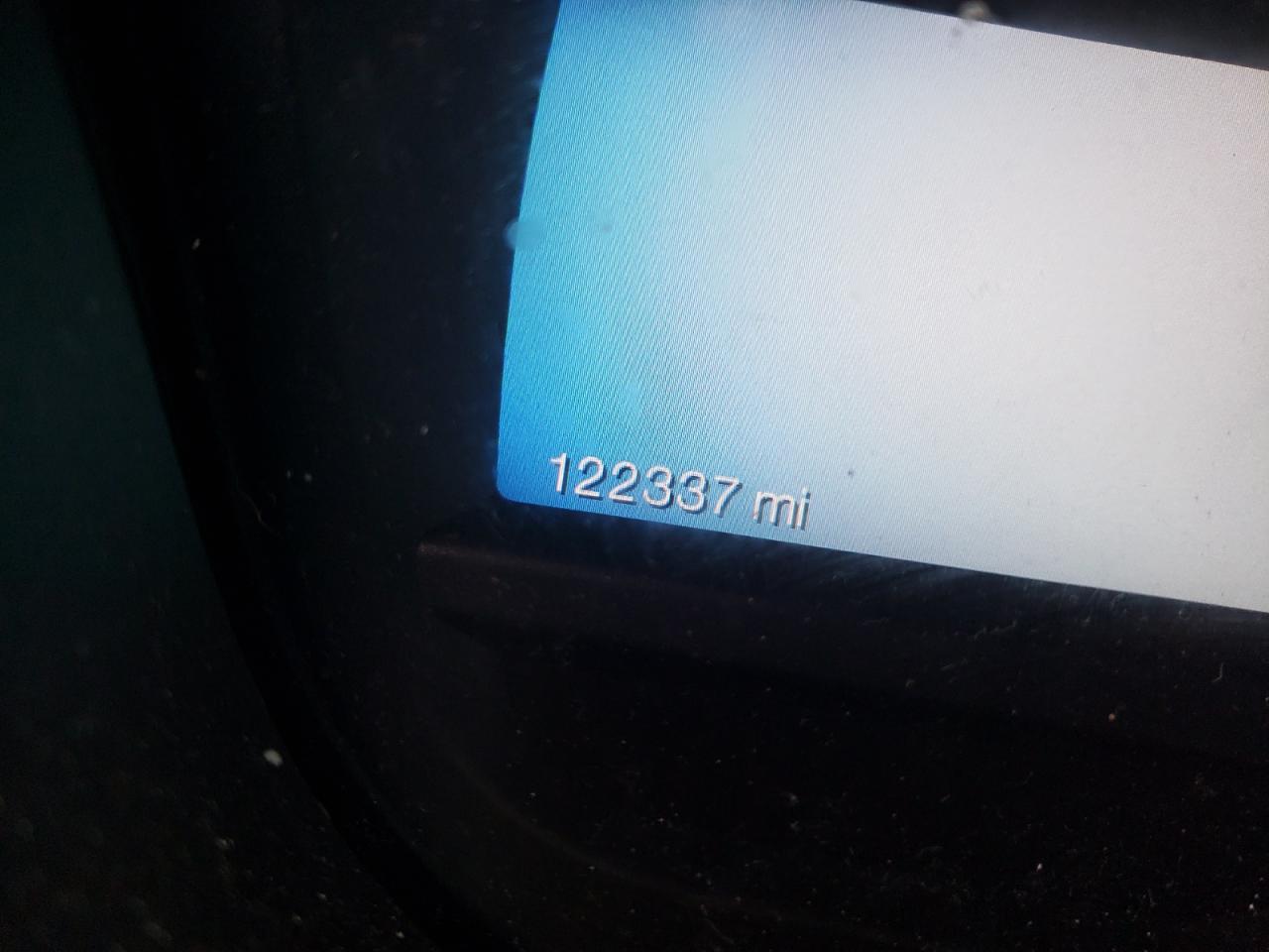 Photo 8 from auction – 2011 FORD EXPLORER L with VIN 1FMHK8F87BGA63398