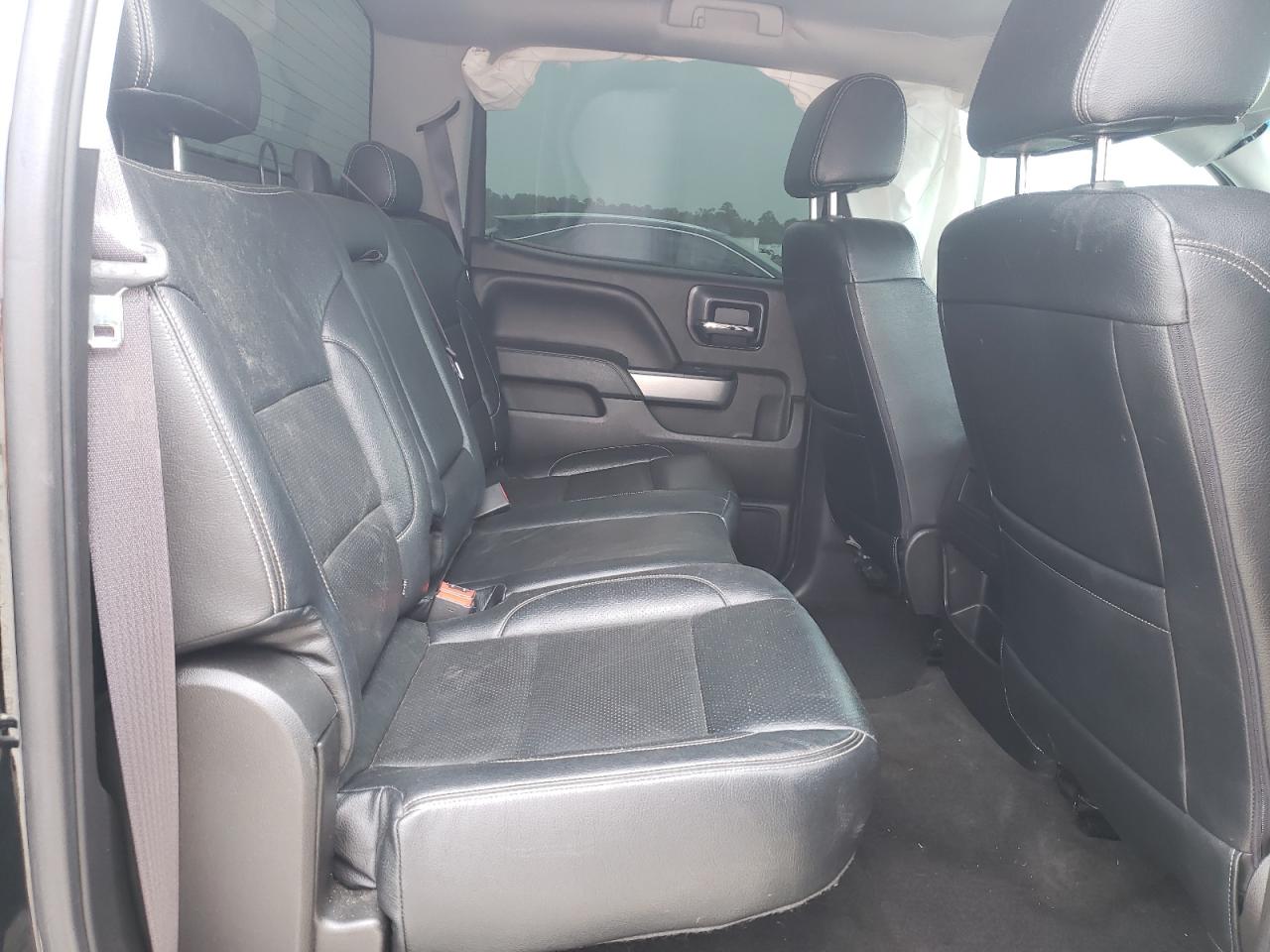 Photo 6 from auction – 2016 CHEVROLET SILVERADO with VIN 3GCUKREC2GG263552