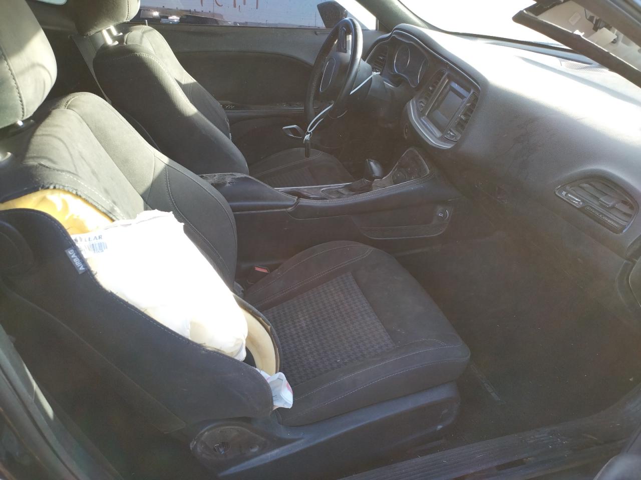 Photo 5 from auction – 2016 DODGE CHALLENGER with VIN 2C3CDZAG1GH336476
