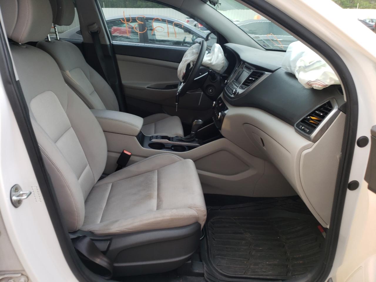 Photo 5 from auction – 2016 HYUNDAI TUCSON LIM with VIN KM8J33A41GU094113