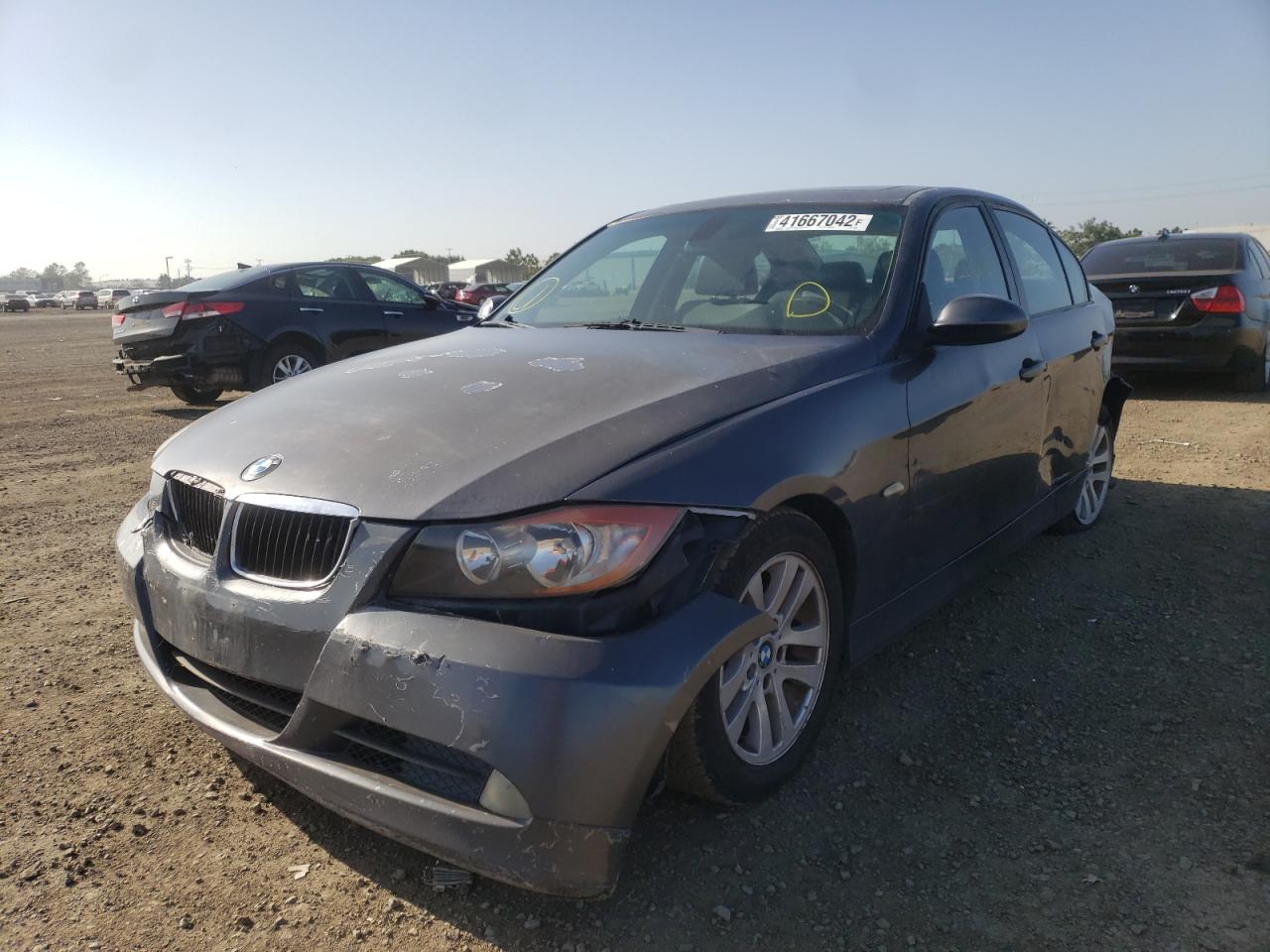 Photo 2 from auction – 2006 BMW 325 I with VIN WBAVB13506KX38968