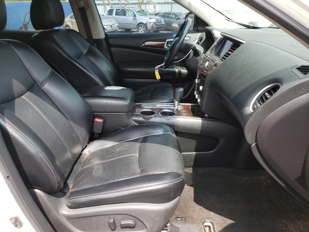 Photo 5 from auction – 2014 NISSAN PATHFINDER with VIN 5N1AR2MN5EC710721