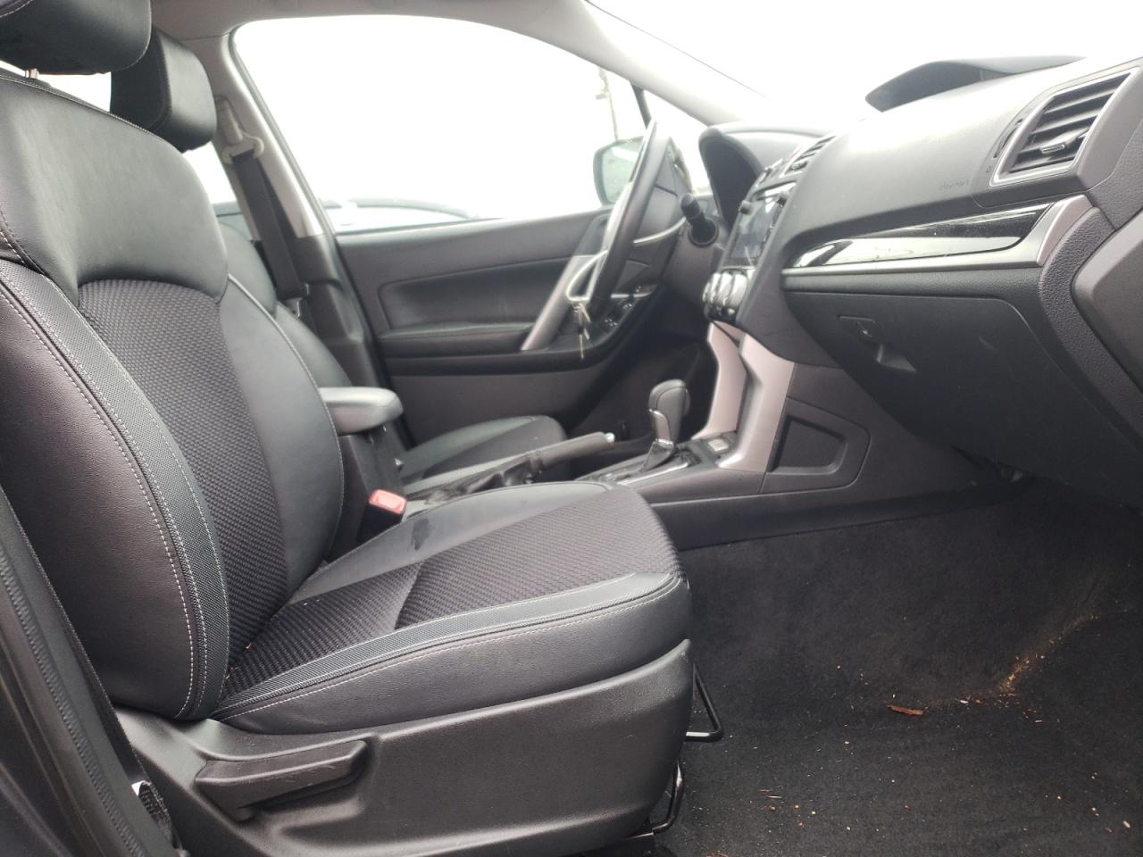 صورة رقم 5 من المزاد - 2018 SUBARU FORESTER 2 مع VIN JF2SJAGC7JH537769