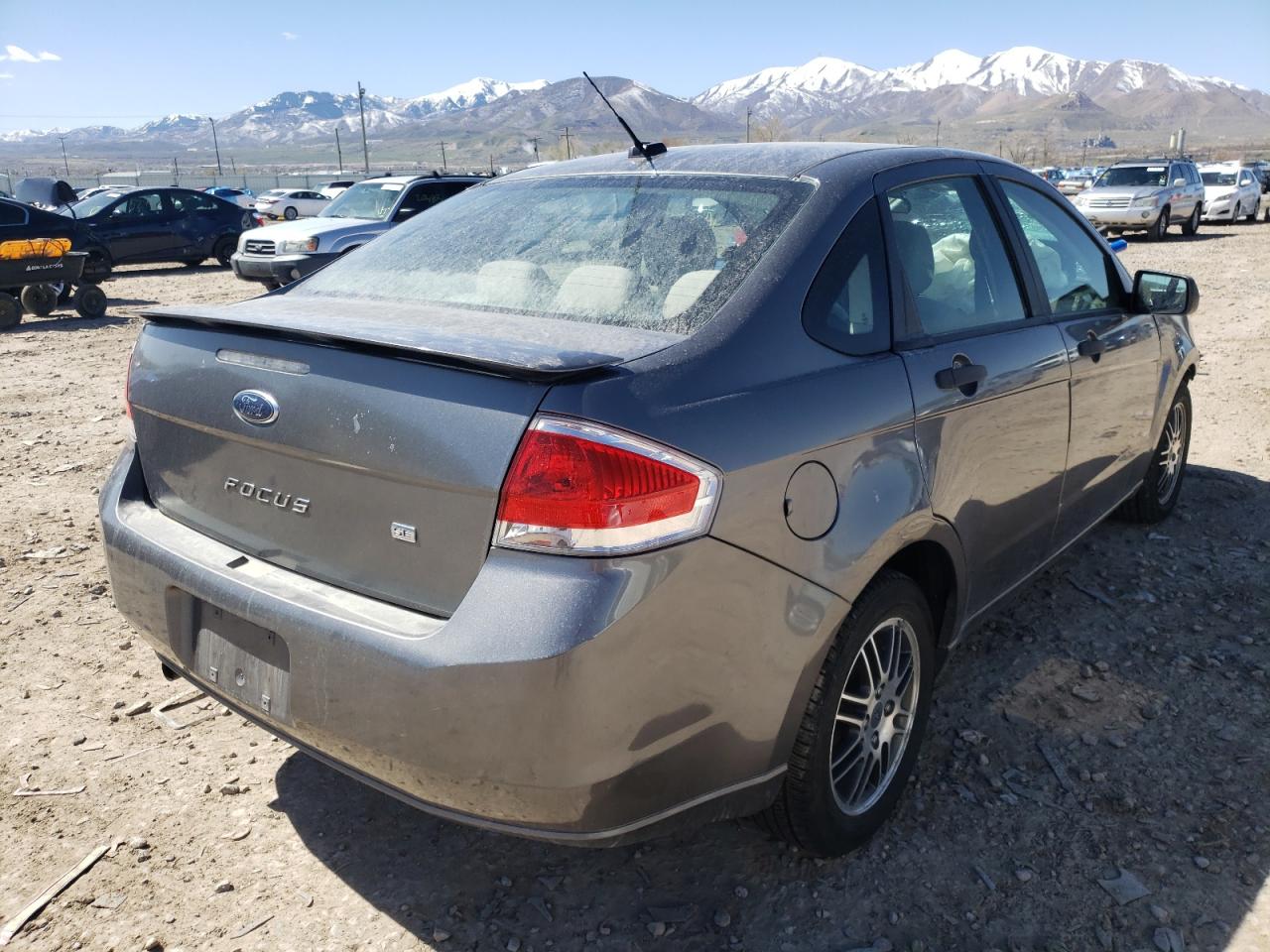 Photo 4 from auction – 2010 FORD FOCUS SE with VIN 1FAHP3FN6AW180477