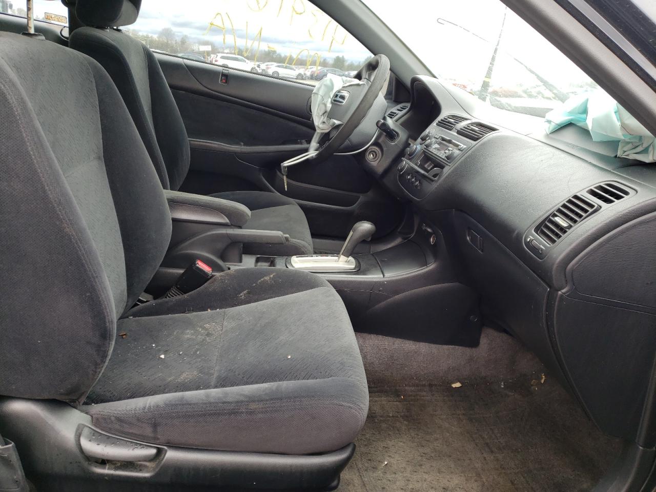 Photo 5 from auction – 2005 HONDA CIVIC LX with VIN 1HGEM22505L020836