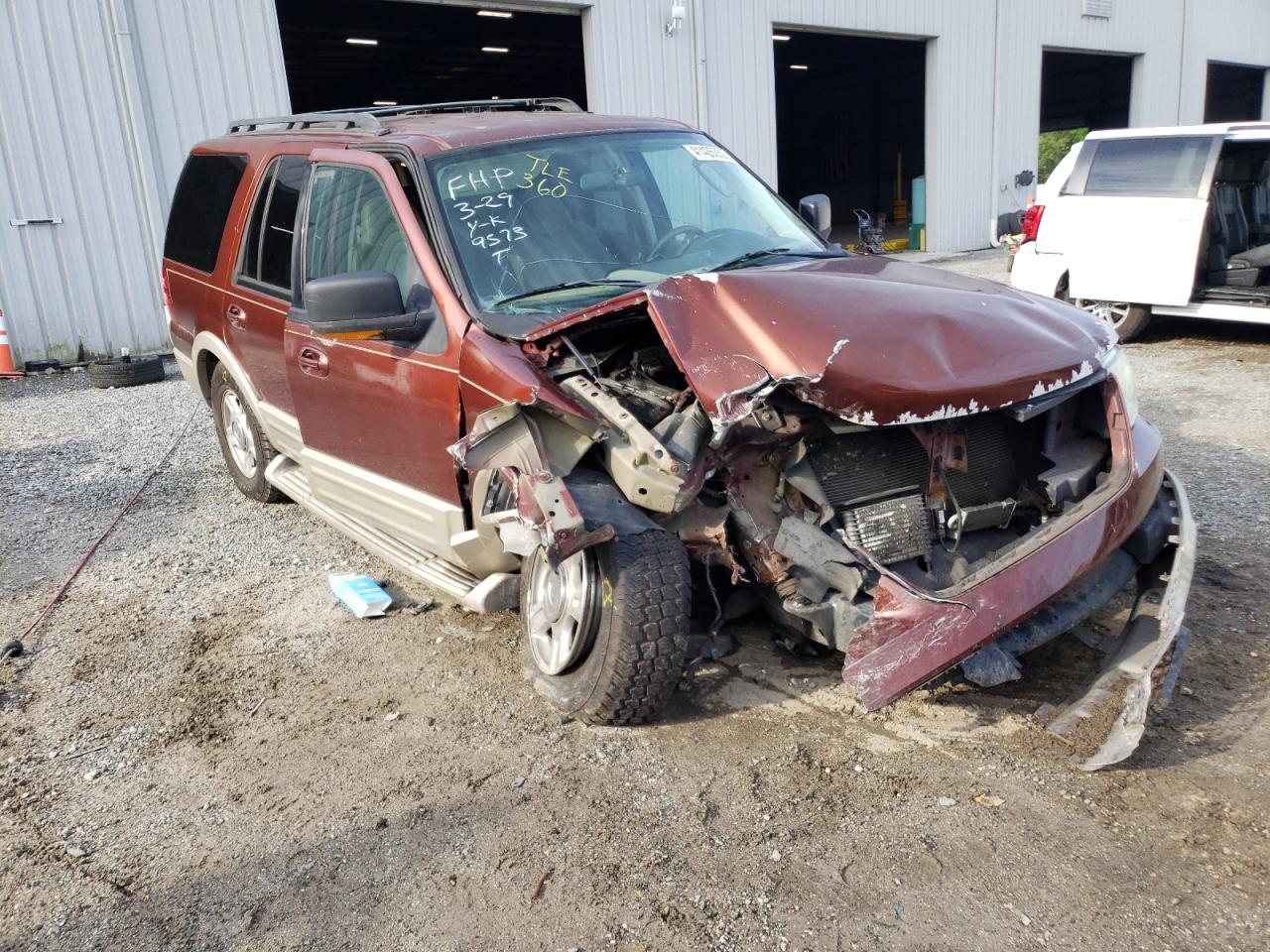 FORD EXPEDITION 2006 z numerem VIN 1FMPU17576LA29573 - Zdjęcie z aukcji