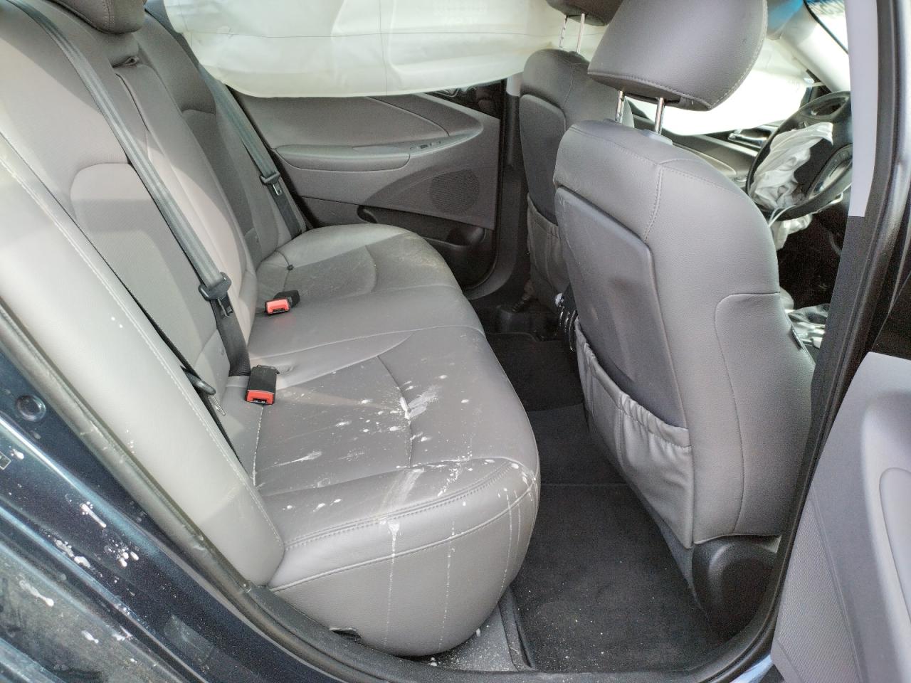 Photo 6 from auction – 2011 HYUNDAI SONATA SE with VIN 5NPEC4AB6BH185360