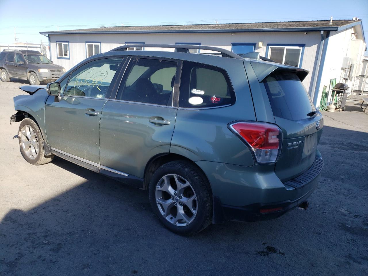 Photo 3 from auction – 2017 SUBARU FORESTER 2 with VIN JF2SJATC3HH512447