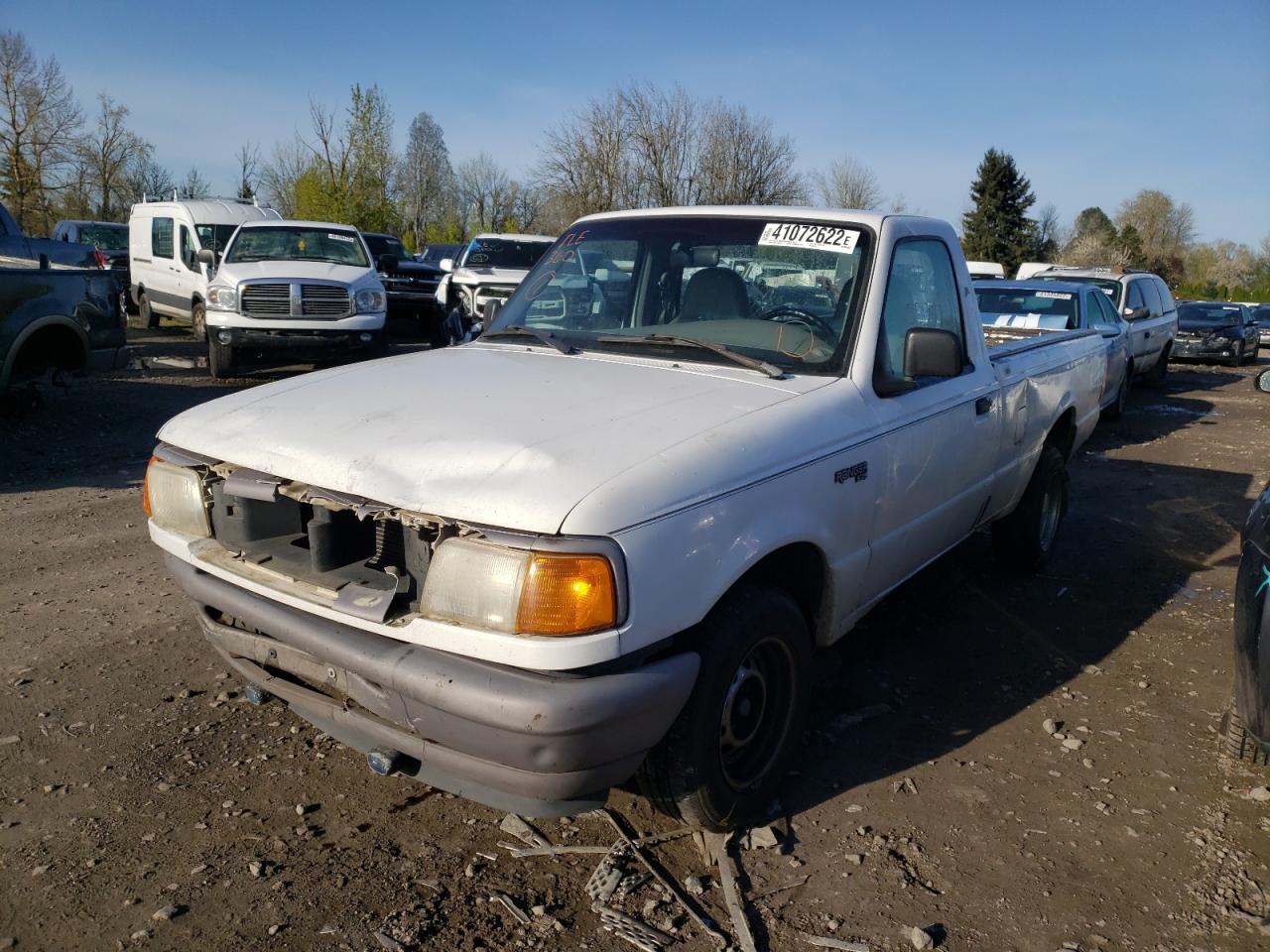Фото 2 с аукциона – 1996 FORD RANGER с VIN 1FTCR10A8TPB37734