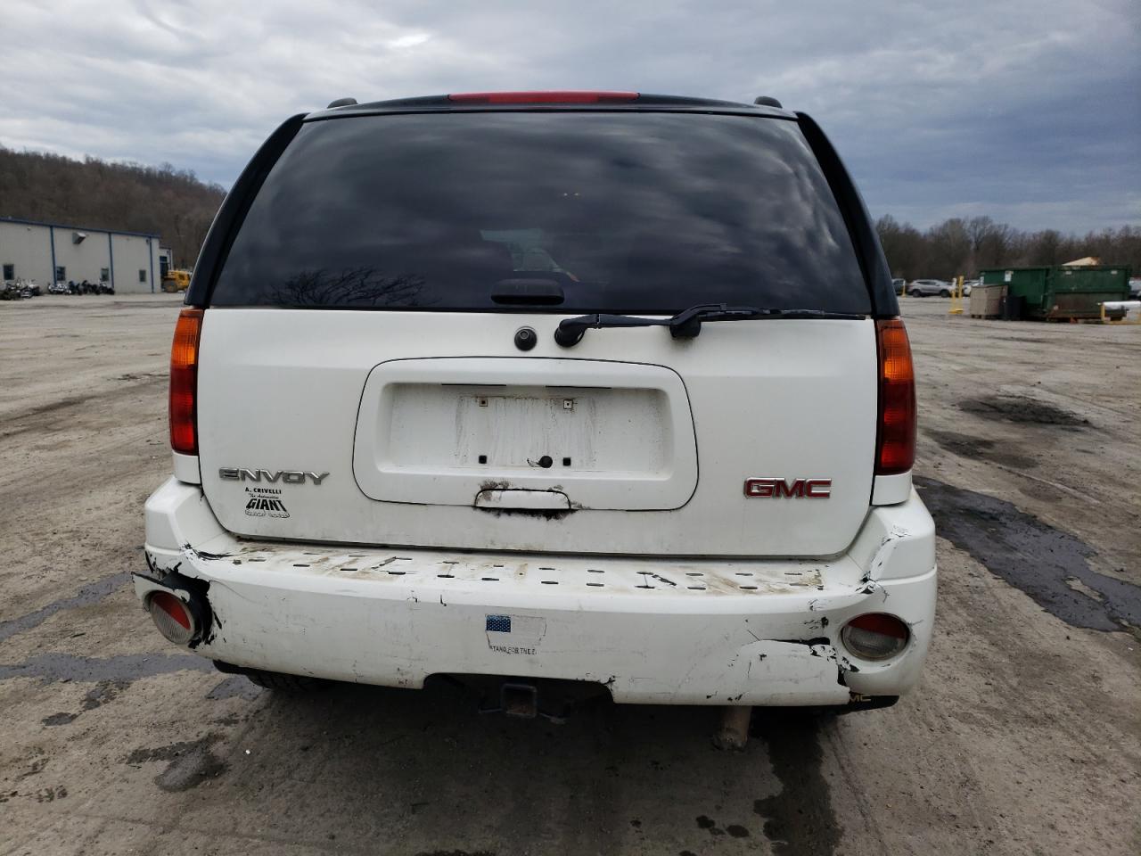 Photo 9 from auction – 2006 GMC ENVOY with VIN 1GKDT13SX62256823