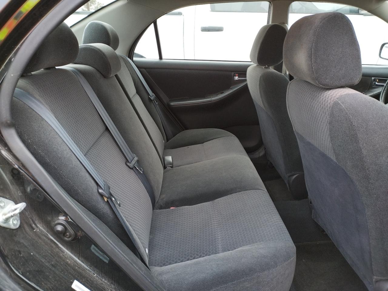 Photo 6 from auction – 2005 TOYOTA COROLLA CE with VIN 1NXBR32E85Z432842